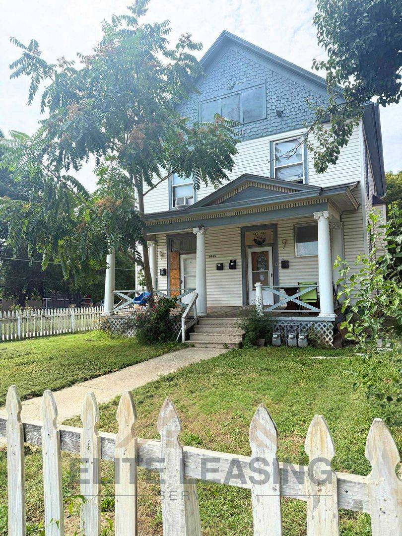 Apartment for rent at 1441 SW Van Buren St, Topeka, KS 66612