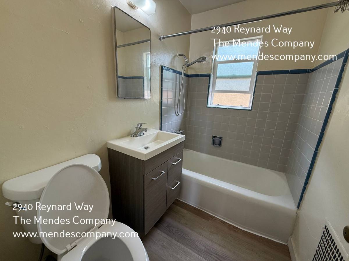 Apartment for rent at 2938-2940 Reynard Way, San Diego, CA 92103