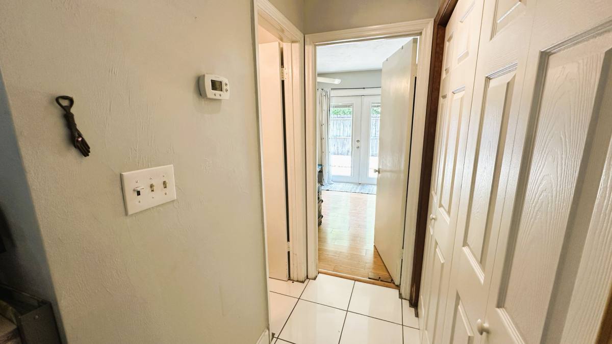 Townhouse for rent at 1059 Ocala Rd, Tallahassee, FL 32304
