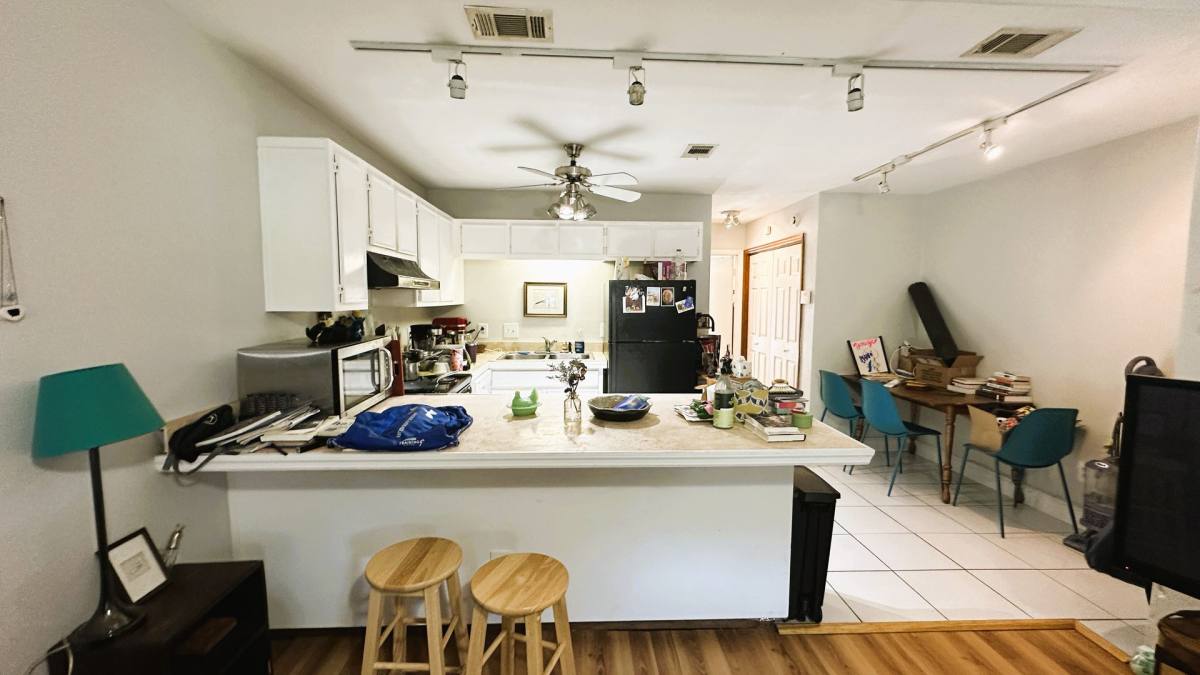 Townhouse for rent at 1059 Ocala Rd, Tallahassee, FL 32304