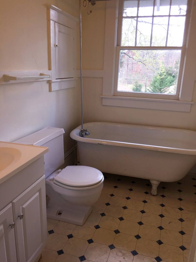 Apartment for rent at 218 Tate St, Greensboro, NC 27403