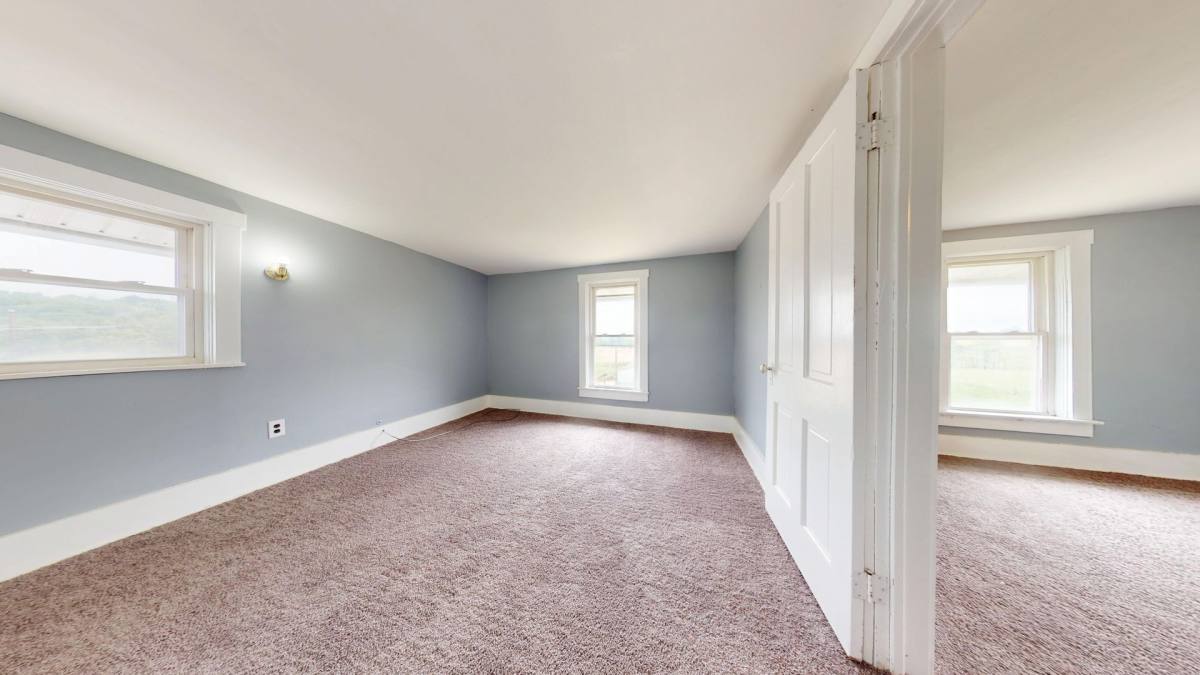 House for rent at 653 County Rd, Ashland, OH 44805
