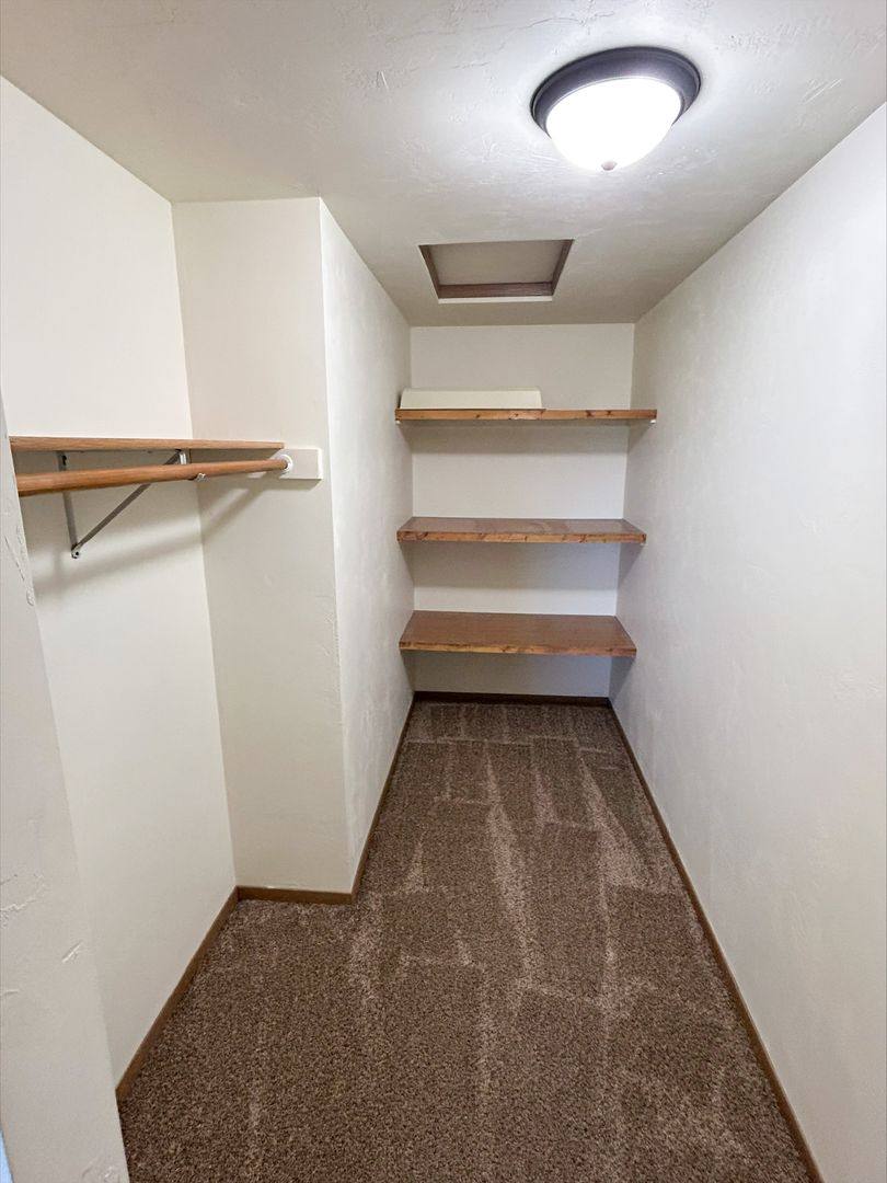 Apartment for rent at 100, 102, 104, 106 & 108 W Campus Dr, Clintonville, WI 54929