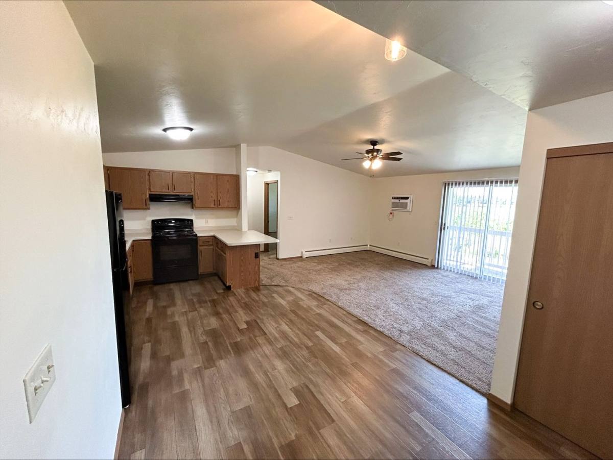 Apartment for rent at 100, 102, 104, 106 & 108 W Campus Dr, Clintonville, WI 54929