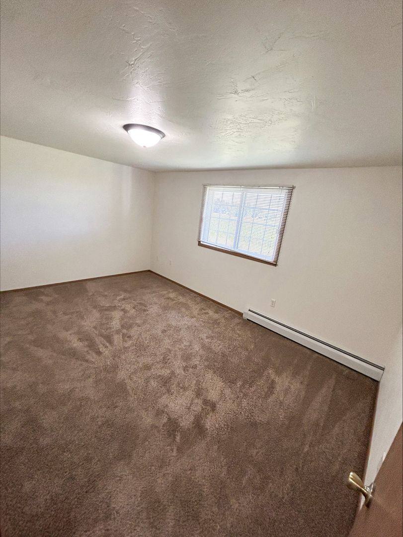 Apartment for rent at 100, 102, 104, 106 & 108 W Campus Dr, Clintonville, WI 54929