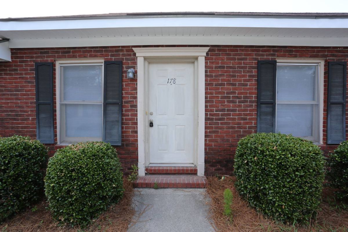 Townhouse for rent at 140 Lanier Dr, Statesboro, GA 30458
