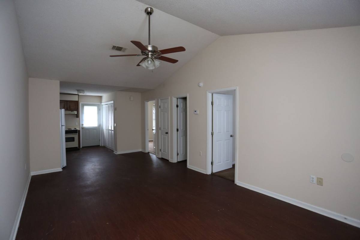 Townhouse for rent at 140 Lanier Dr, Statesboro, GA 30458