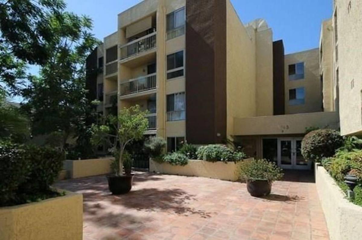 Condo for rent at 5143 Bakman Ave, North Hollywood, CA 91602