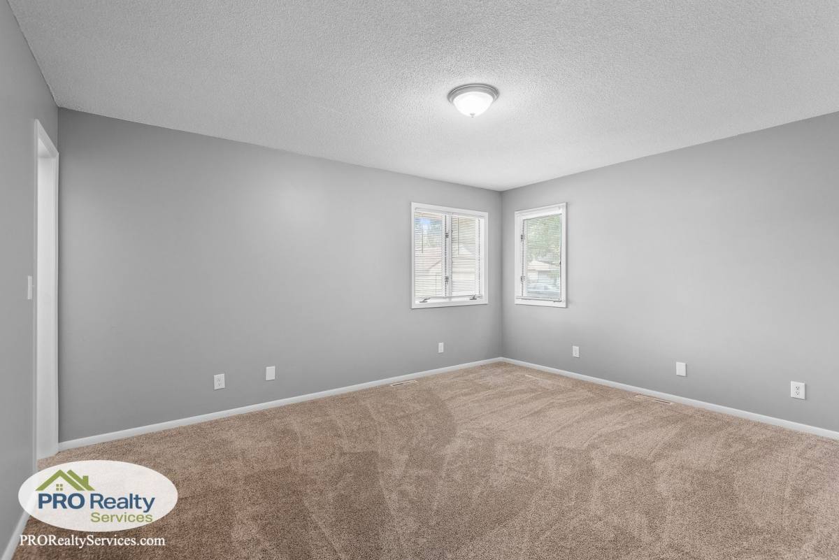 House for rent at 4421 36th Ave N, Minneapolis, MN 55422