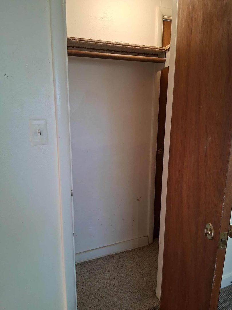 House for rent at 215 1 2 Jackson St, Billings, MT 59101