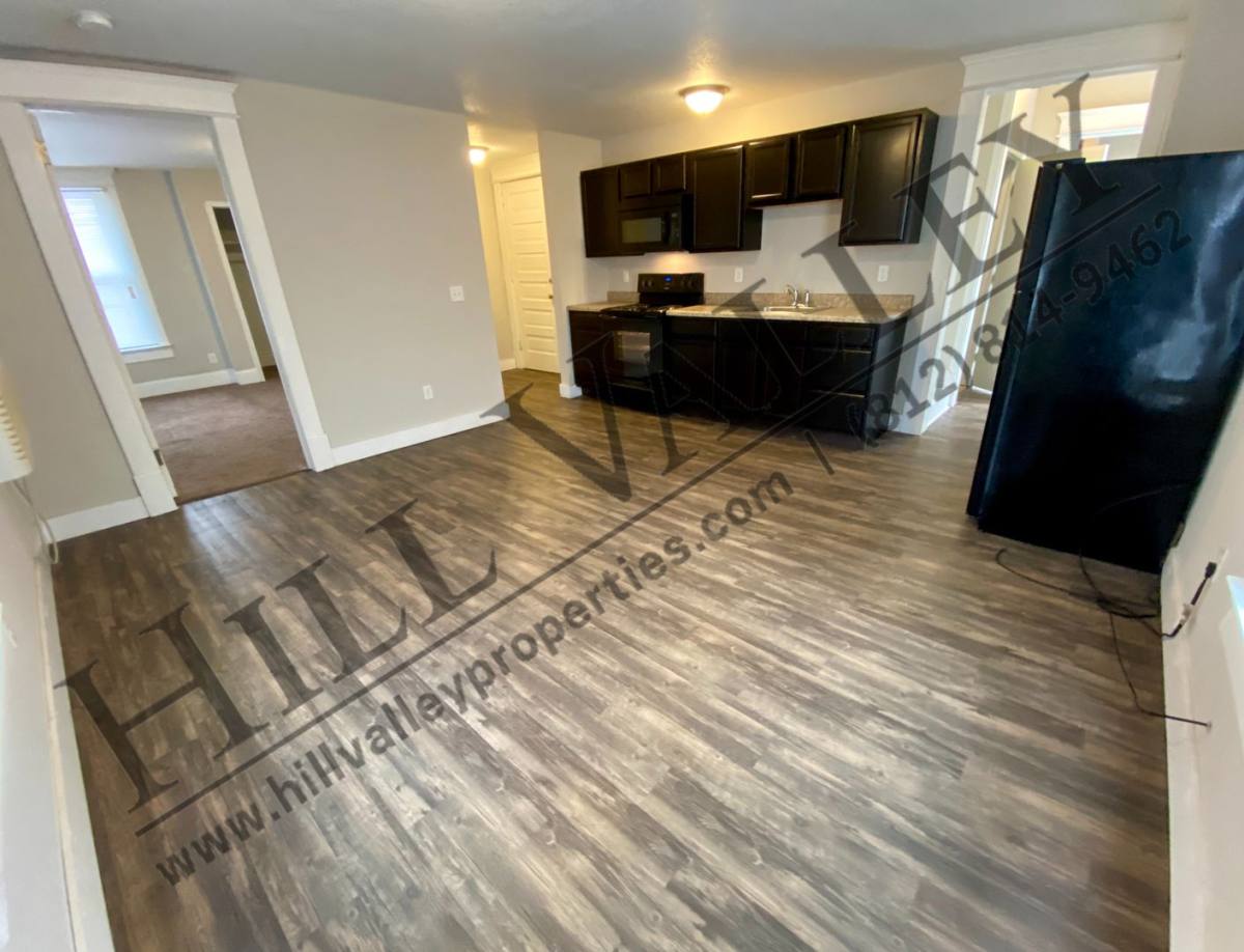 Apartment for rent at 1462 S 7th St, Terre Haute, IN 47802