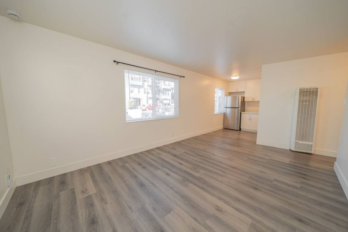 Apartment for rent at 1830 6th Ave, Oakland, CA 94606