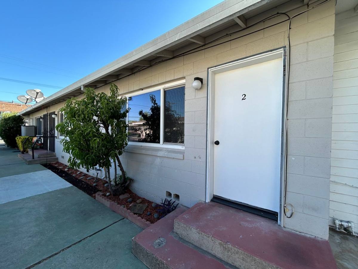 Apartment for rent at 511 - 517 E Pine St, Lodi, CA 95240