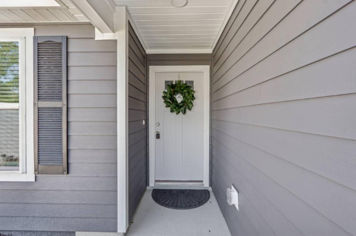 Townhouse for rent at 1374 Lakeshore Blvd, Jacksonville, FL 32205