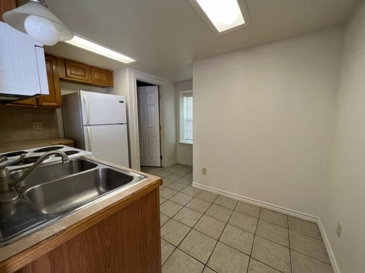House for rent at 1634 Ave D #B, Abilene, TX 79601