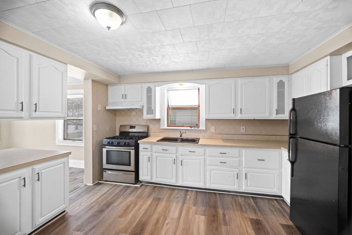 House for rent at 153 Henry St, Bedford, OH 44146