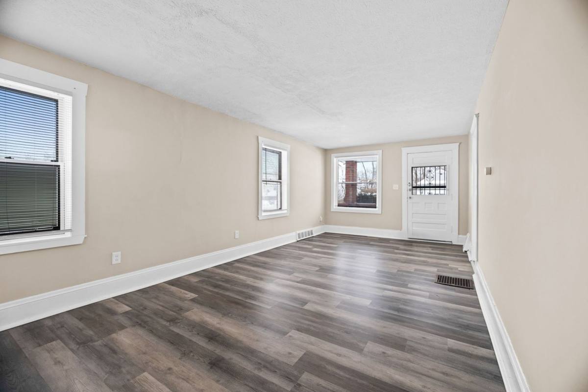 House for rent at 153 Henry St, Bedford, OH 44146