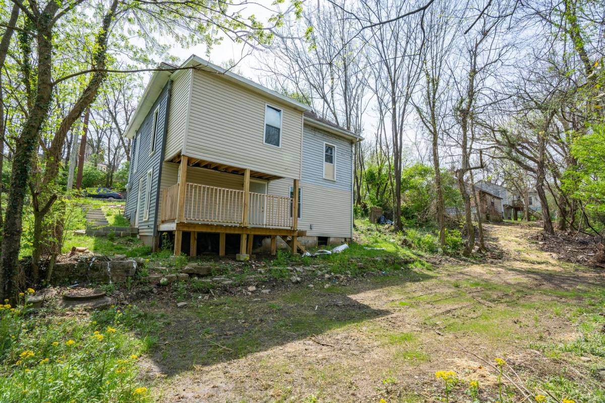 House for rent at 326 Maple St, Lewisburg, TN 37091