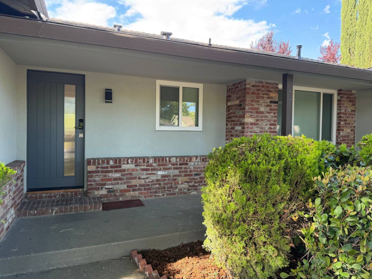 Apartment for rent at 1063 35th, Sacramento, CA 95822