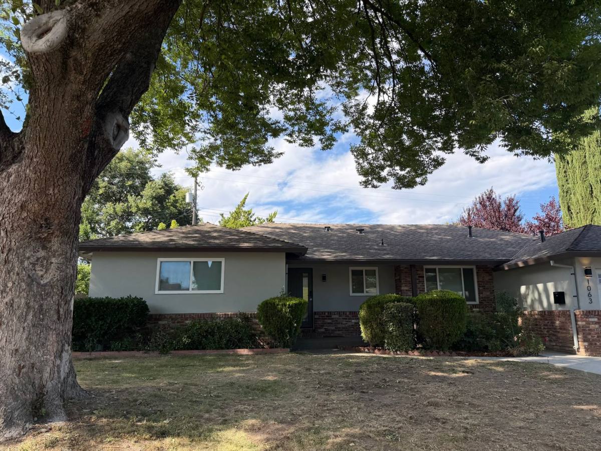 Apartment for rent at 1063 35th, Sacramento, CA 95822