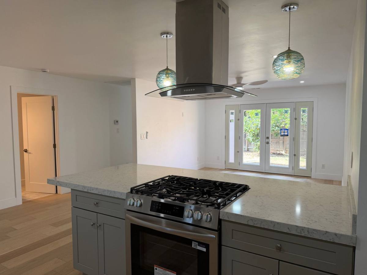 Apartment for rent at 1063 35th, Sacramento, CA 95822