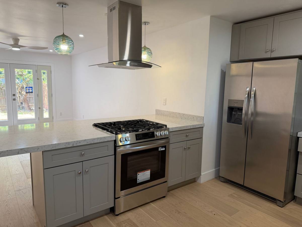 Apartment for rent at 1063 35th, Sacramento, CA 95822
