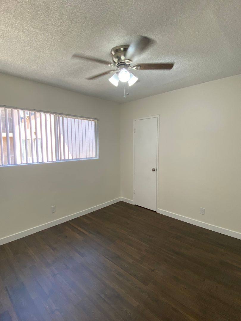 Apartment for rent at 1546 S Gramercy Place, Los Angeles, CA 90019