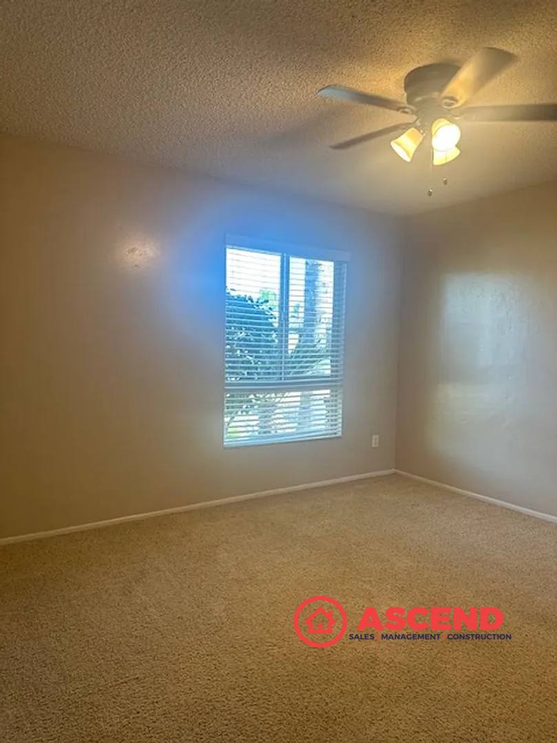 House for rent at 6713 Kimberly Ave, Bakersfield, CA 93308