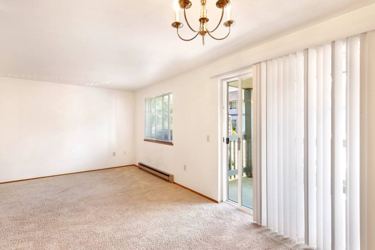 Apartment for rent at 2631, 2635, 2639, 2643, 2647 W Maplewood Ave, Bellingham, WA 98225