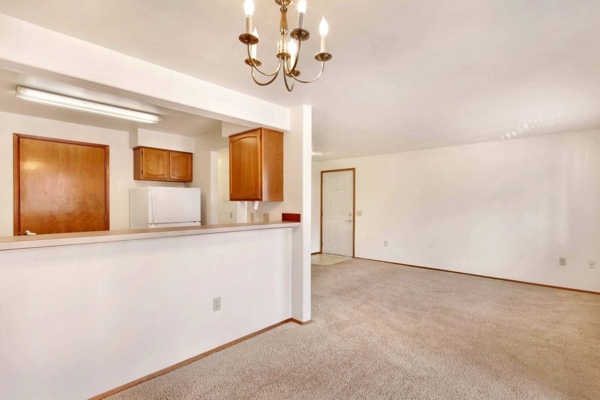 Apartment for rent at 2631, 2635, 2639, 2643, 2647 W Maplewood Ave, Bellingham, WA 98225