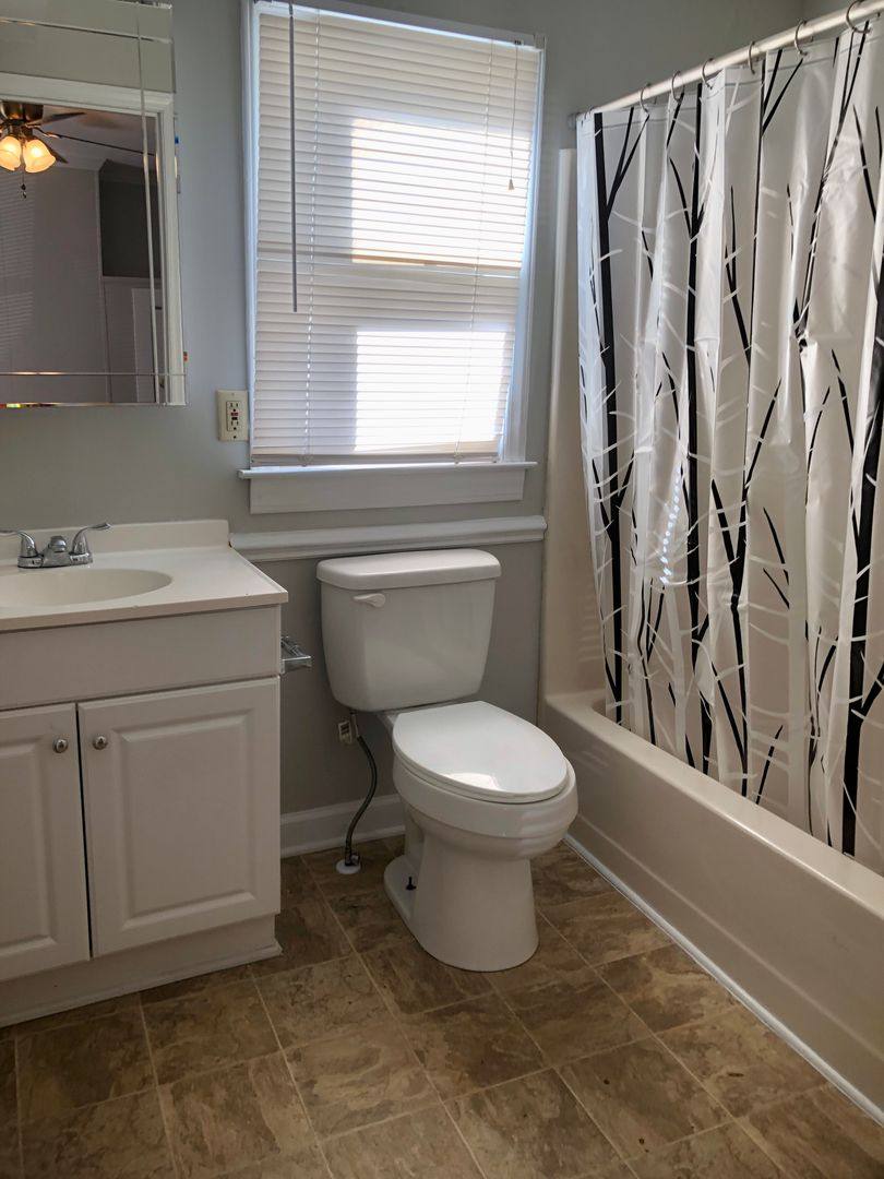 Apartment for rent at 223 E Glendale Ave, Mount Holly, NC 28120