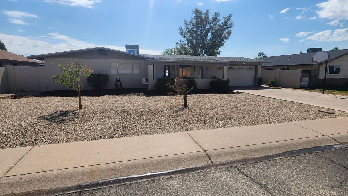 House for rent at 7809 N 32nd Dr, Phoenix, AZ 85051