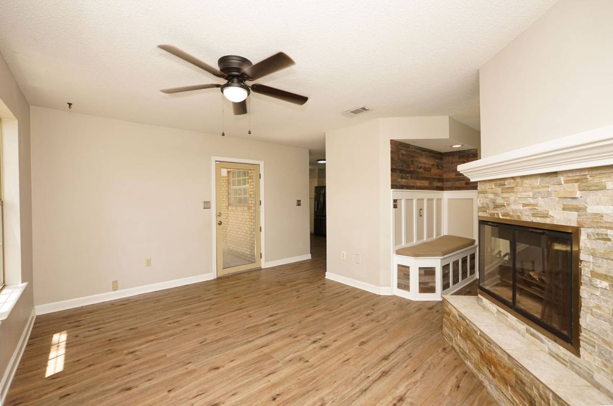 House for rent at 1613 E Mariah Way, Fort Walton Beach, FL 32547