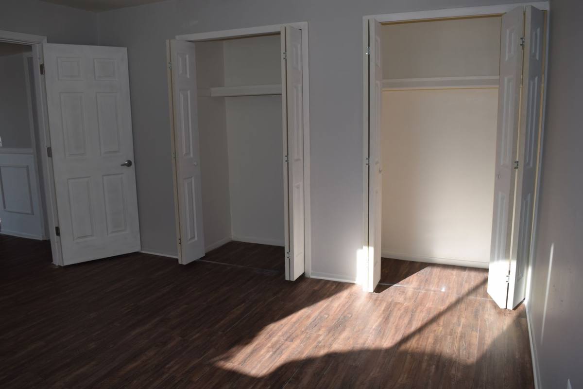 Apartment for rent at 33247 Kingslane Court, Farmington, MI 48336
