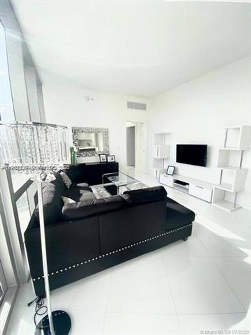 Apartment for rent at 851 NE 1st Ave, Miami, FL 33128