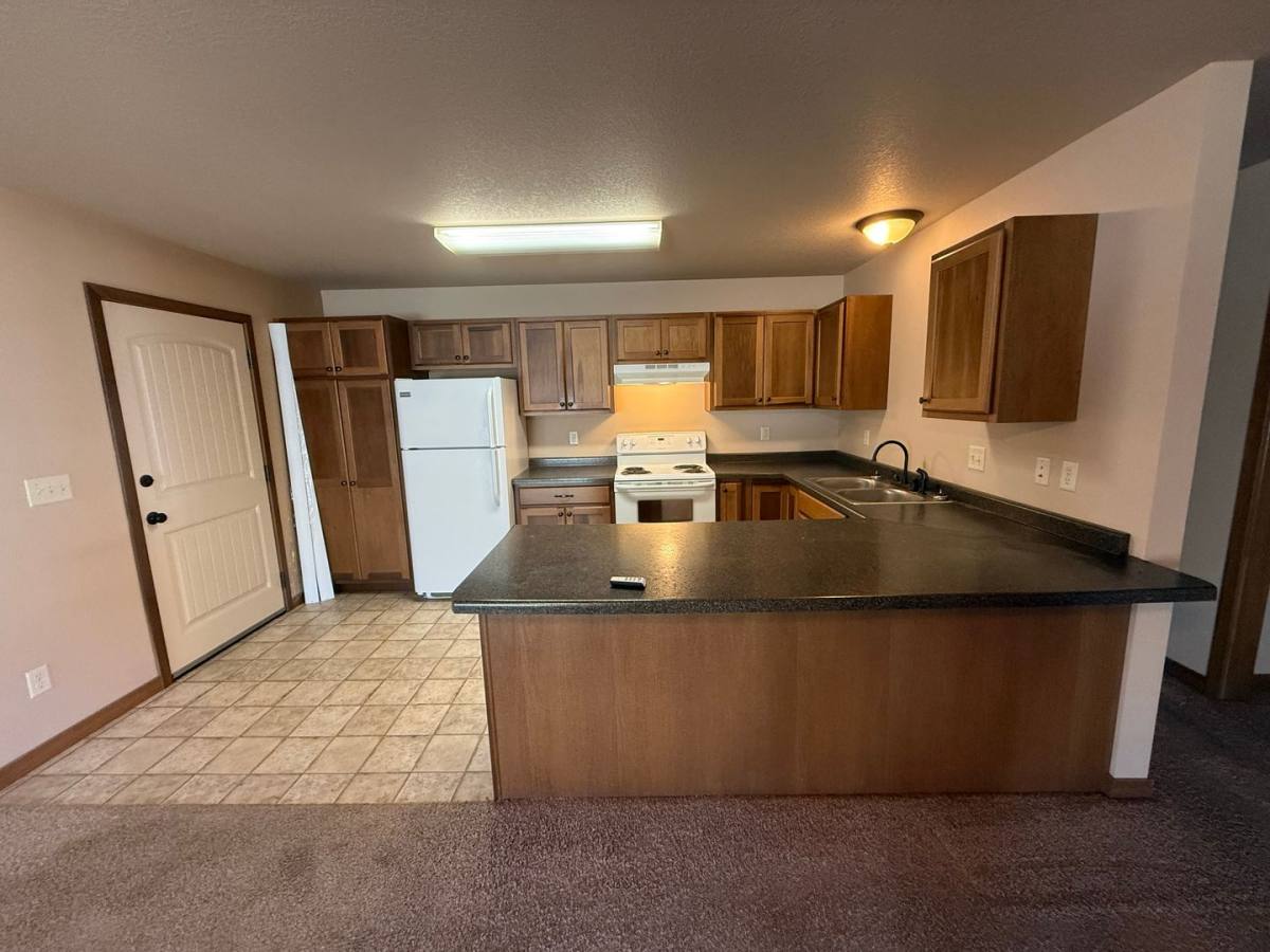 Apartment for rent at 1425 1st Ave NE, Watertown, SD 57201