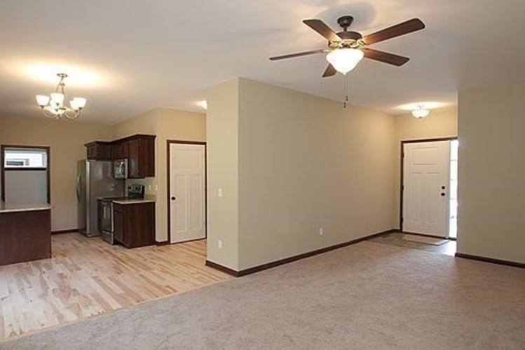 House for rent at 2054 Mackinaw Dr, Iowa City, IA 52245