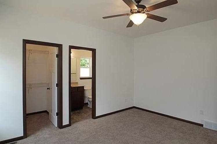 House for rent at 2054 Mackinaw Dr, Iowa City, IA 52245