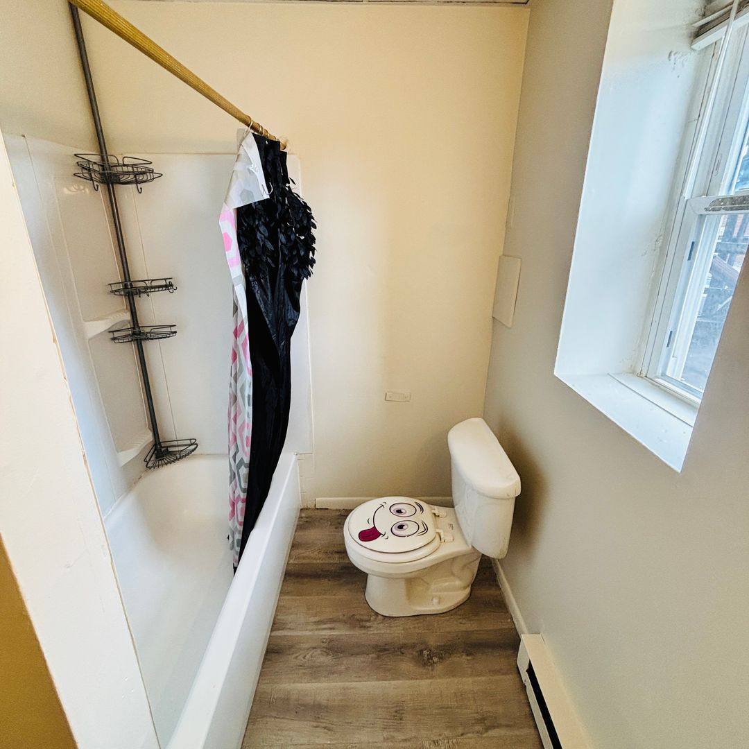 Apartment for rent at 761-765 S 8th St, Allentown, PA 18103
