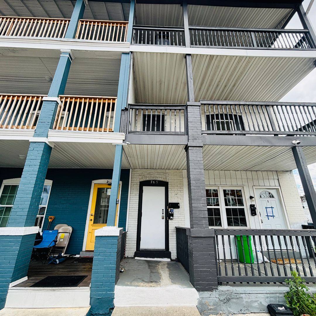 Apartment for rent at 761-765 S 8th St, Allentown, PA 18103