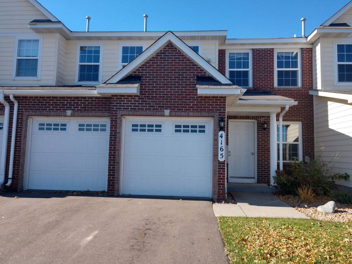 Townhouse for rent at 4165 Orleans Dr, Saint Michael, MN 55376