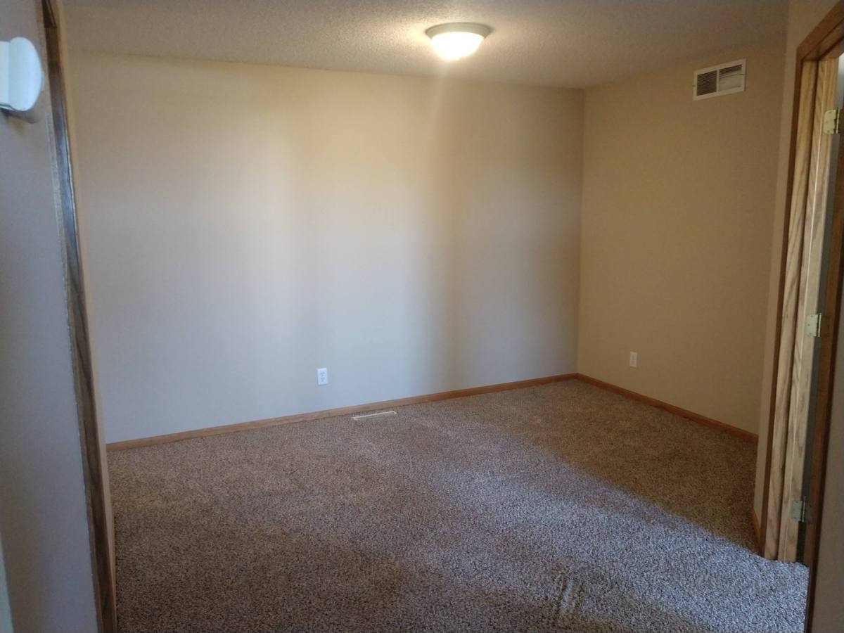 Townhouse for rent at 4165 Orleans Dr, Saint Michael, MN 55376