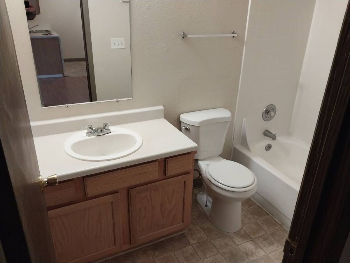 Apartment for rent at 321 N 5th St #17, Klamath Falls, OR 97601