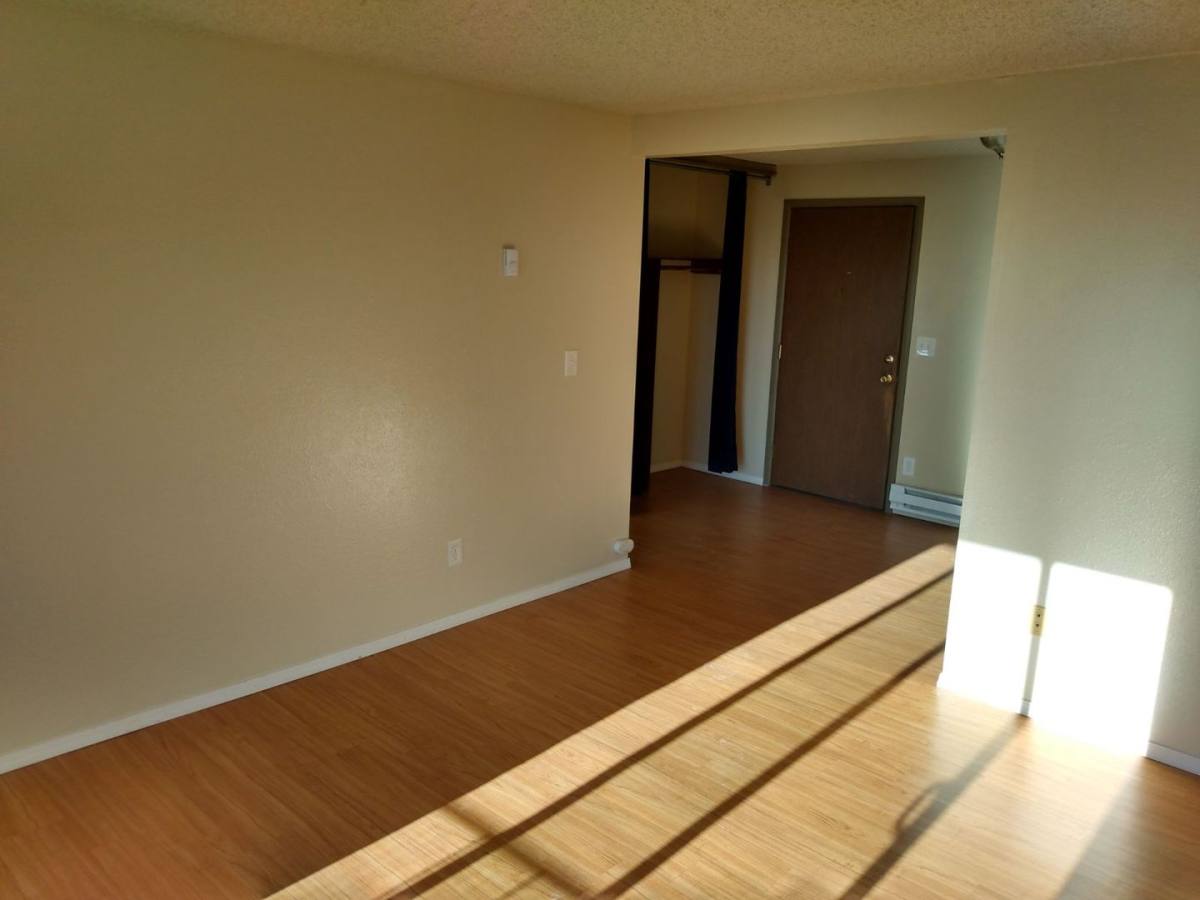Apartment for rent at 321 N 5th St #17, Klamath Falls, OR 97601