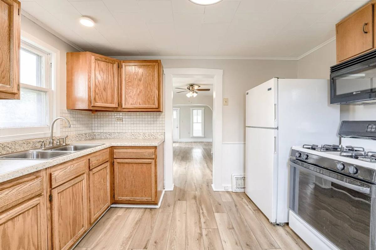 House for rent at 4104 Y St, Omaha, NE 68107