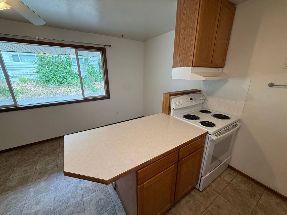 Apartment for rent at 607 C St, Cheney, WA 99004