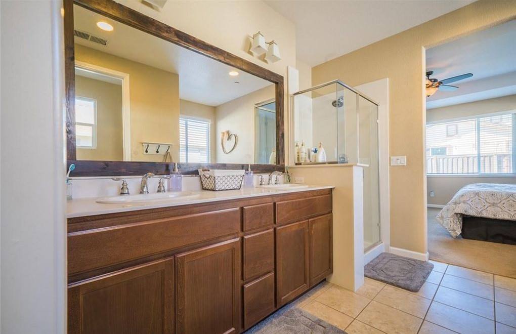 House for rent at 3261 Rogue River Dr, Chico, CA 95973