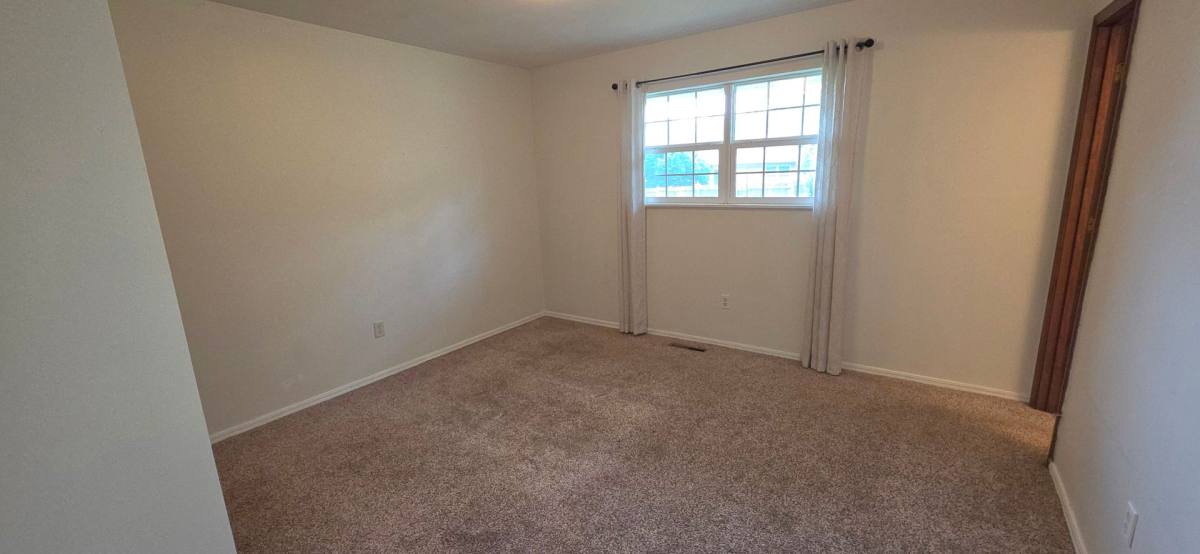 House for rent at 1635 E Hanover, Springfield, MO 65807