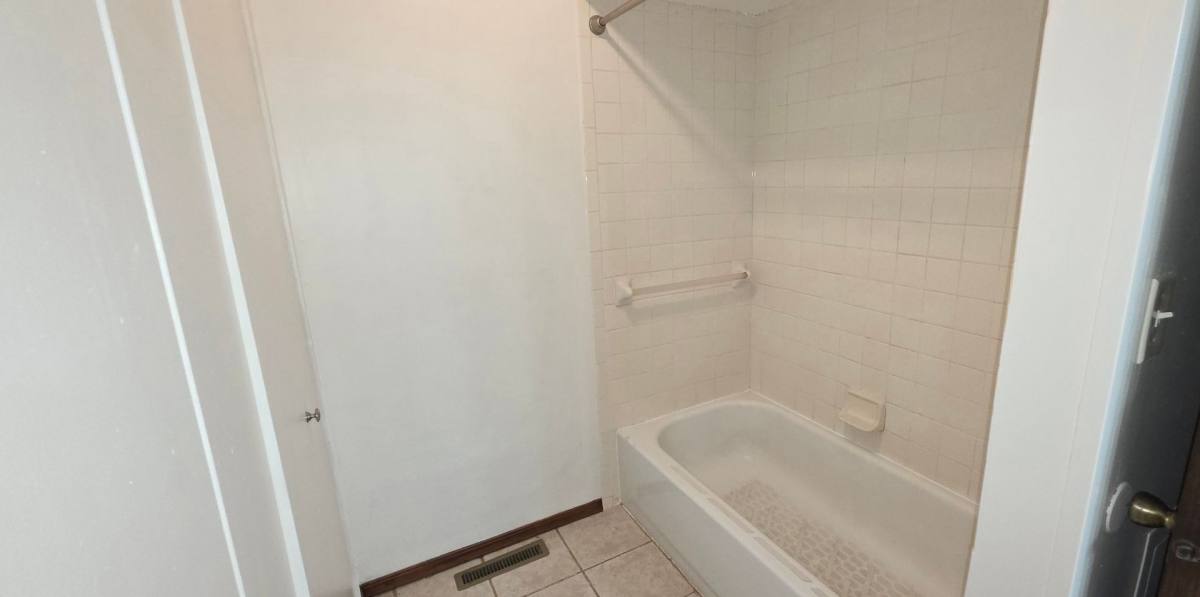 House for rent at 1635 E Hanover, Springfield, MO 65807