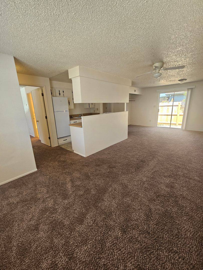 Apartment for rent at 104 06 08 10 N Church St, Phoenix, OR 97535